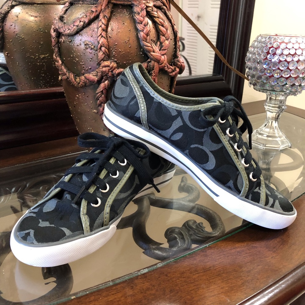 Coach logo sneaker women